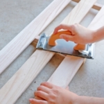 ベッドの床板を自作するならすのこが使える！釘ナシ簡単DIY！