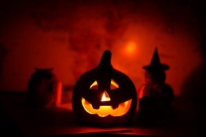 ジャックオーランタンはなぜかぼちゃ？その歴史や意味について解説